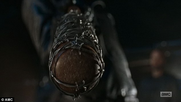 32D2700F00000578-3522206-image-a-40_1459743044609